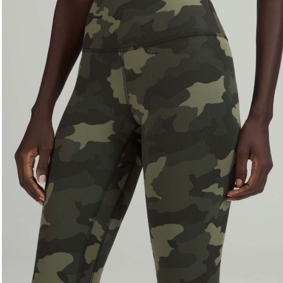 🍋Lululemon HR Align Leggings, Heritage 365 Camo Green, 25”, MSRP $118 - Picture 4 of 7